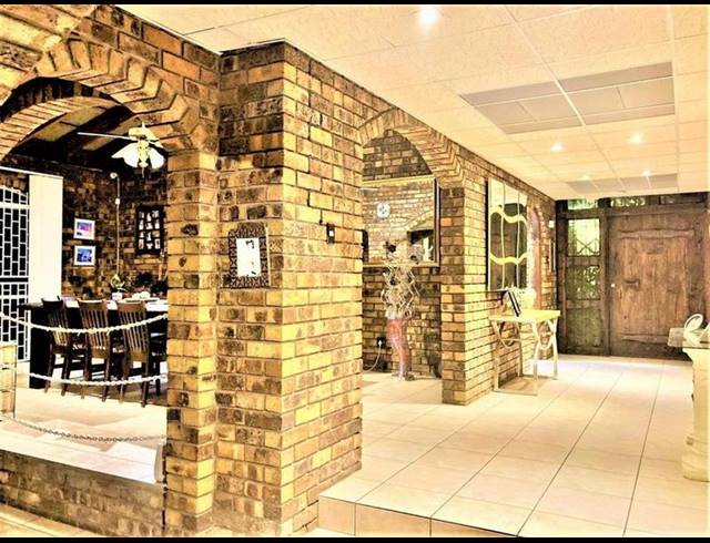 4 BEDROOM HOUSE FOR SALE IN MULBARTON